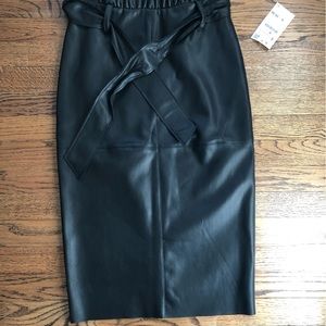 Zara Faux leather below the knee pencil skirt size Small